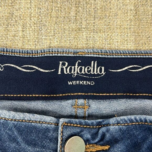 Women’s Rafaella weekend jeans sz 12P - Picture 4 of 6